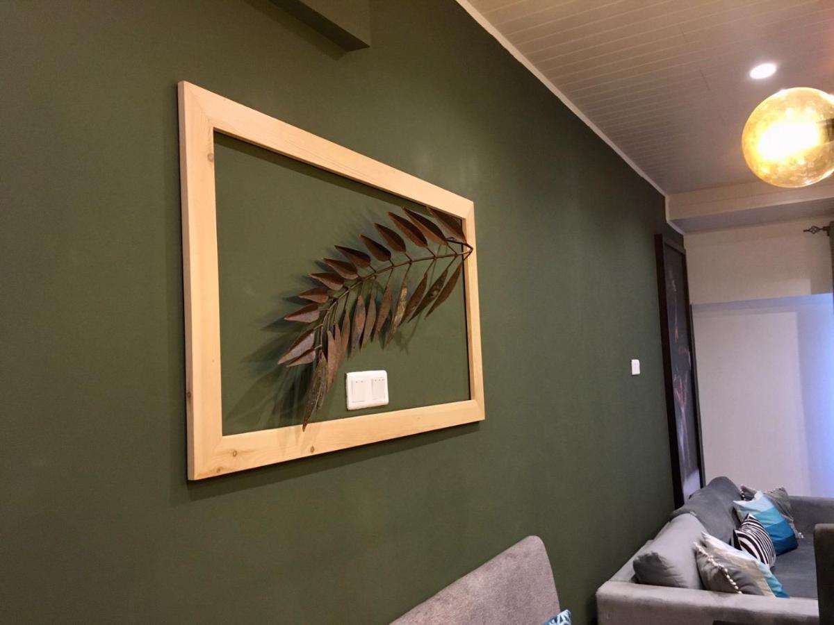 The Greens Luxury Apartment 努沃勒埃利耶 外观 照片